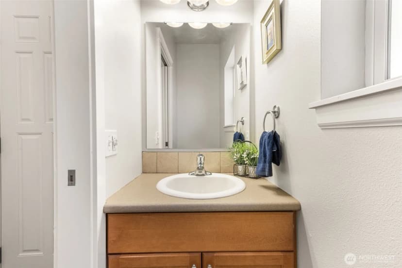 Property photo for 5611 Balustrade Boulevard Se, Lacey photo 17