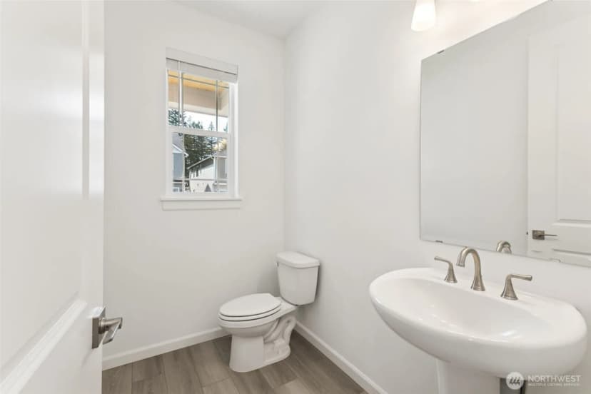 Property photo for 20420 97th Avenue E #5, Graham photo 8