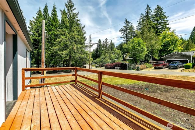 Property photo for 9641 Mariner Drive Nw, Olympia photo 2