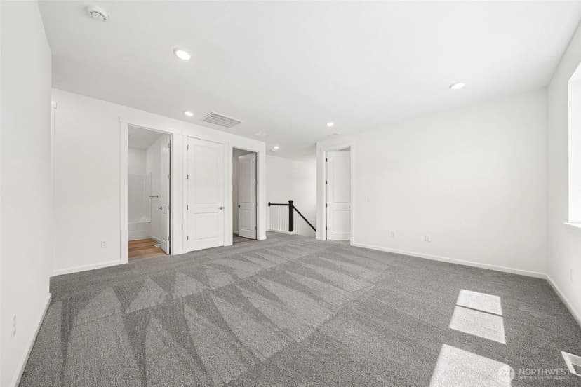 Property photo for 918 Lucas Avenue #18, Buckley photo 28