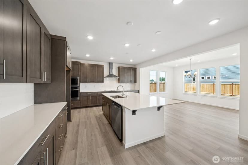 Property photo for 918 Lucas Avenue #18, Buckley photo 14