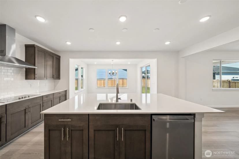 Property photo for 918 Lucas Avenue #18, Buckley photo 15