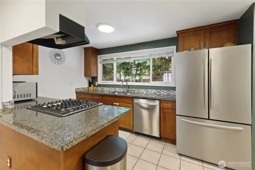 Property photo for 19031 Se 266th Street, Covington photo 2
