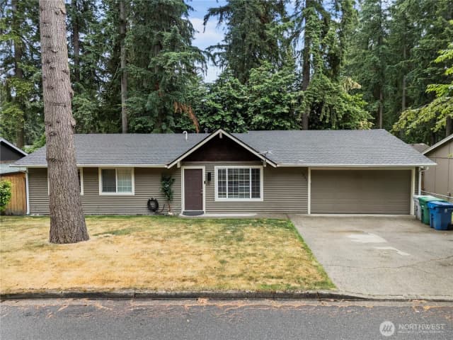 Property photo for 19031 Se 266th Street, Covington