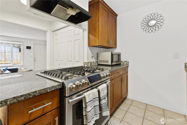 Property photo for 19031 Se 266th Street, Covington photo 3