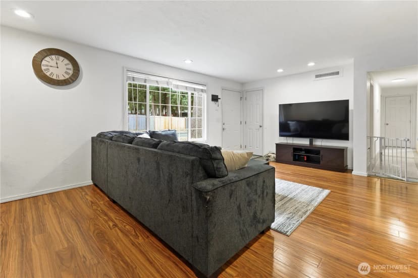 Property photo for 19031 Se 266th Street, Covington photo 6