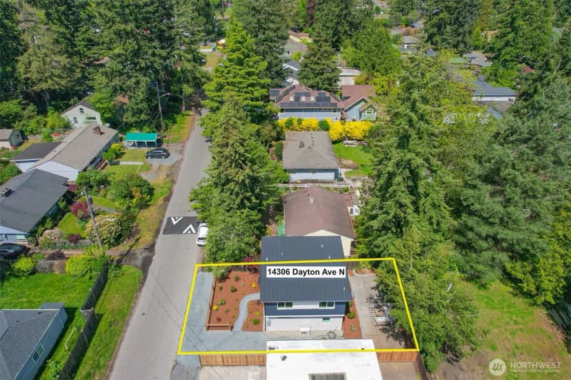 Property photo for 14306 Dayton Avenue N, Seattle photo 31