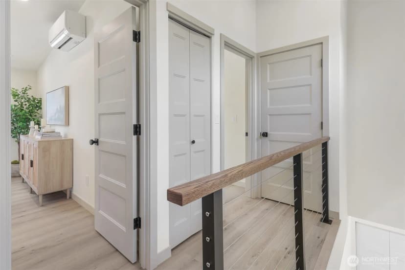 Property photo for 14306 Dayton Avenue N, Seattle photo 15