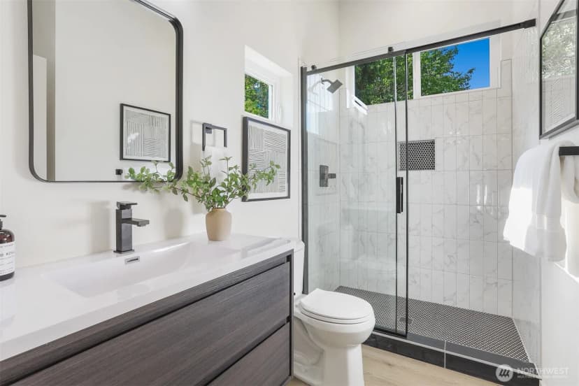 Property photo for 14306 Dayton Avenue N, Seattle photo 19