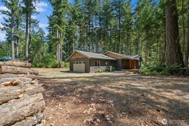 Property photo for 11211 Juniper Place, Anderson Island photo 2