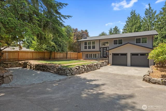 Property photo for 24316 91st Avenue W, Edmonds photo 4