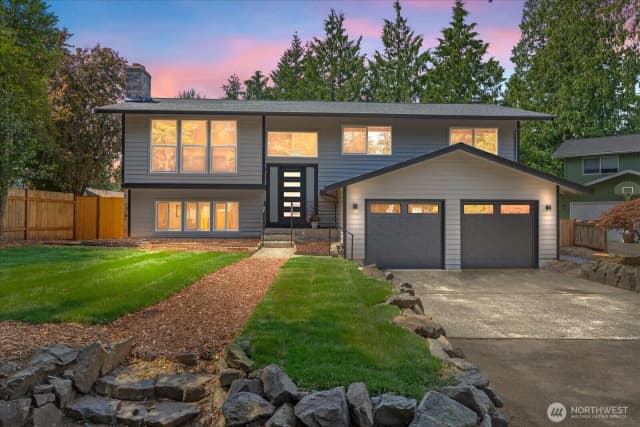Property photo for 24316 91st Avenue W, Edmonds photo 2