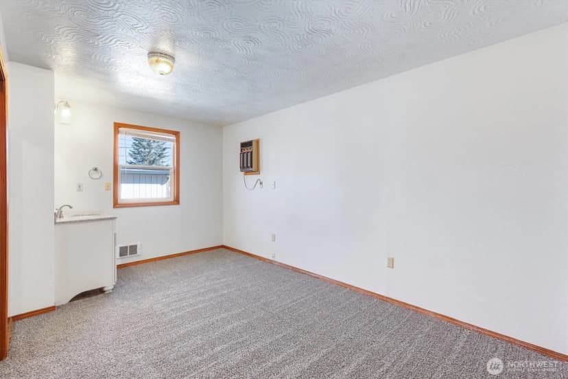 Property photo for 289 24th Avenue, Longview photo 15
