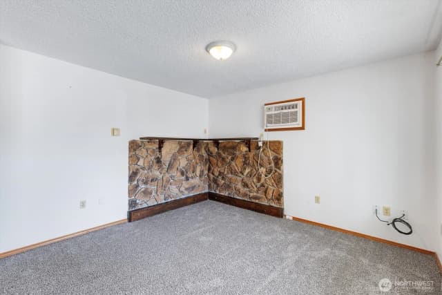 Property photo for 289 24th Avenue, Longview photo 4