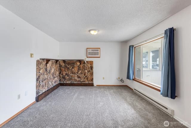 Property photo for 289 24th Avenue, Longview photo 5