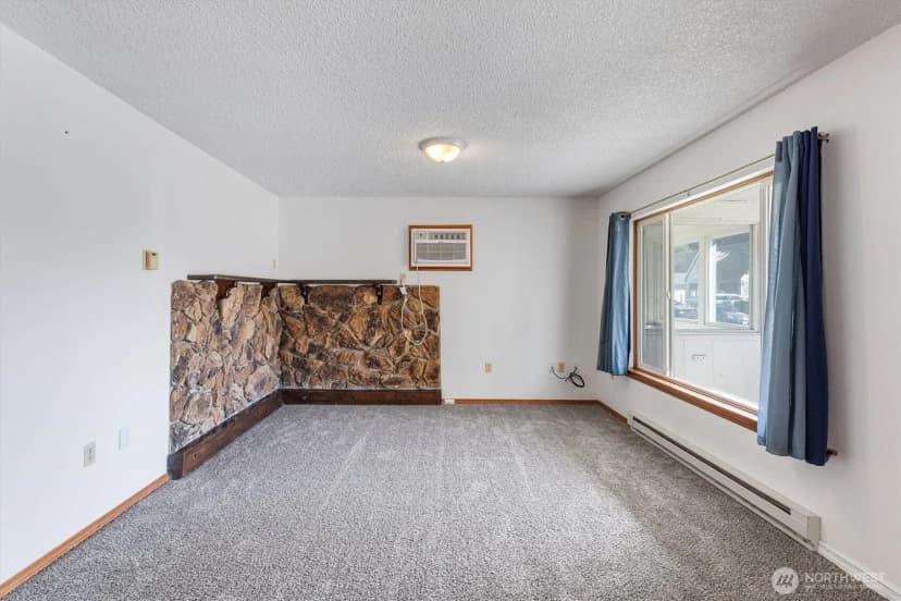 Property photo for 289 24th Avenue, Longview photo 5