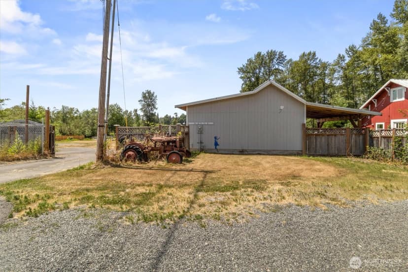 Property photo for 12829 27th Place Ne, Lake Stevens photo 18