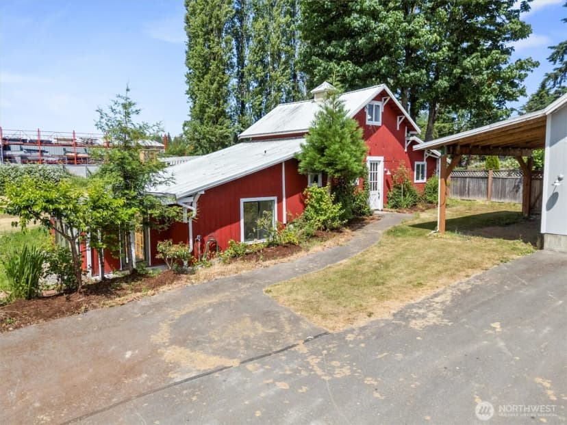 Property photo for 12829 27th Place Ne, Lake Stevens photo 15
