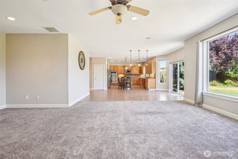 Property photo for 10400 Ne 197th Street, Battle Ground photo 8