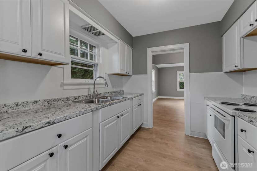Property photo for 2849 Flordia Street, Longview photo 14