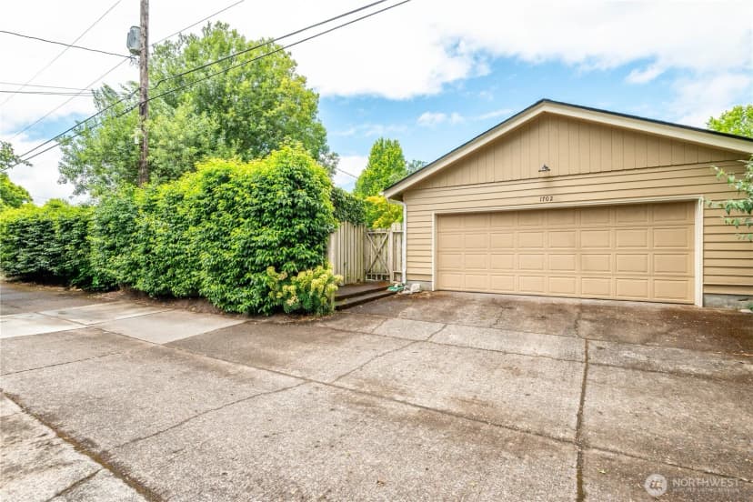 Property photo for 1702 24th Avenue, Longview photo 29