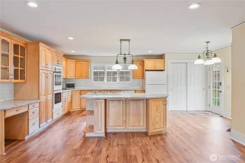 Property photo for 1702 24th Avenue, Longview photo 9