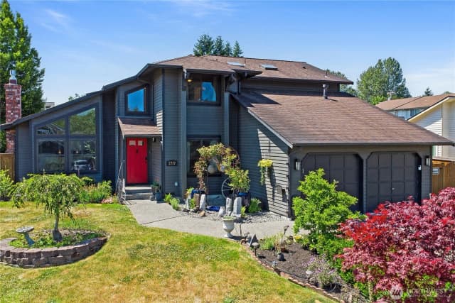 Property photo for 2717 210th Street Sw, Lynnwood