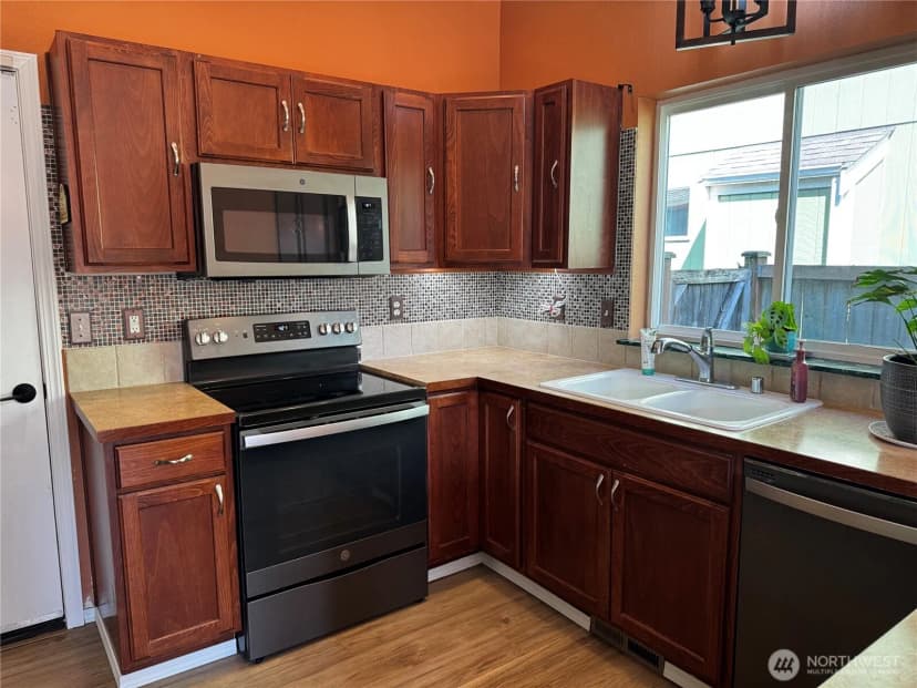 Property photo for 427 Stadium Loop, Napavine photo 8