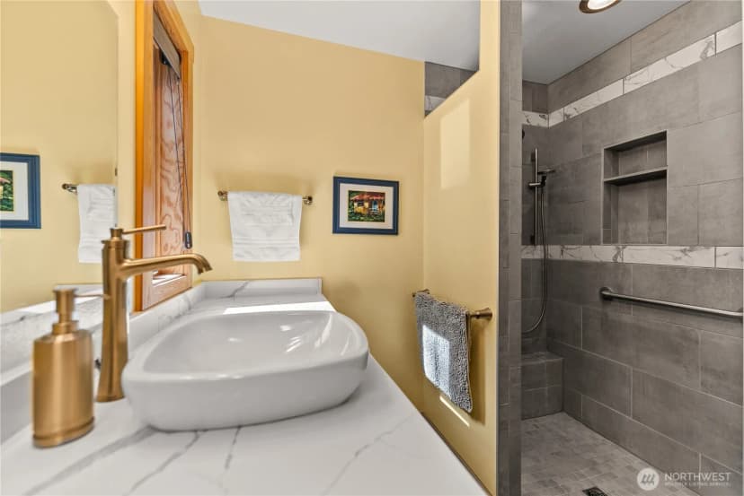 Property photo for 13 Pleasant View Drive, Winthrop photo 25