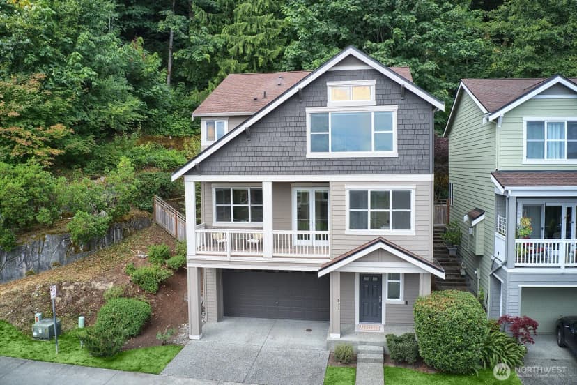 Property photo for 571 Mountain View Lane Sw, Issaquah