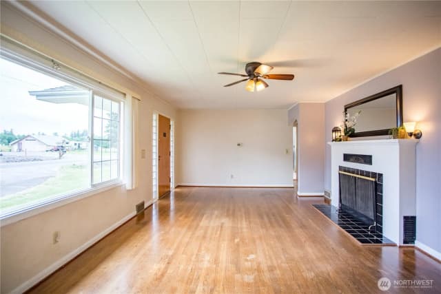 Property photo for 1639 State Route 505, Toledo photo 5