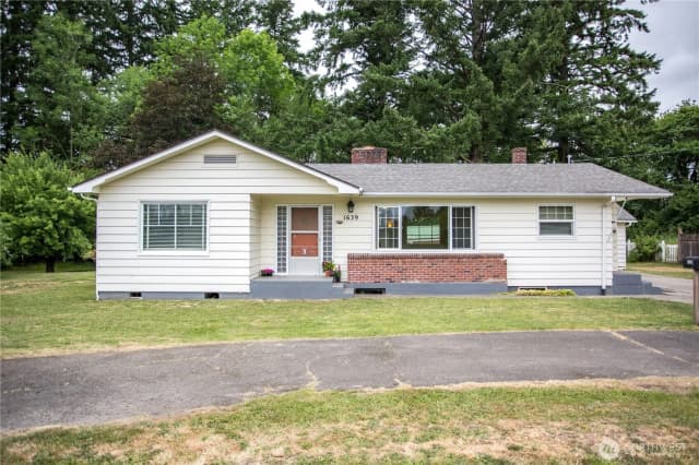 Property photo for 1639 State Route 505, Toledo photo 2