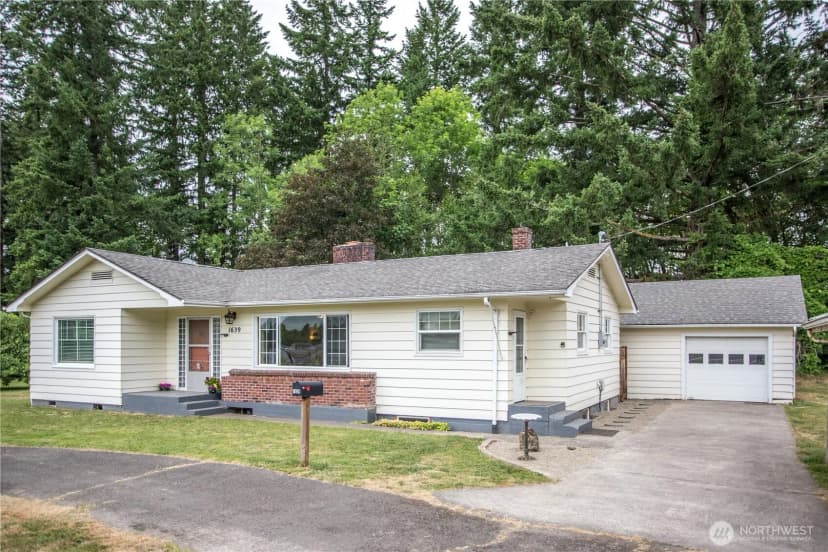 Property photo for 1639 State Route 505, Toledo