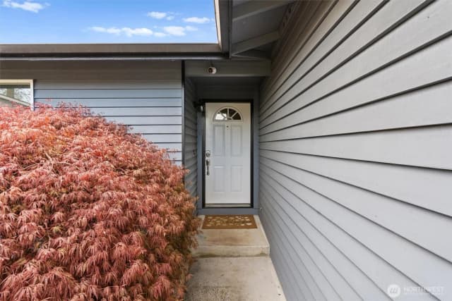 Property photo for 10728 20th Place W, Everett photo 2