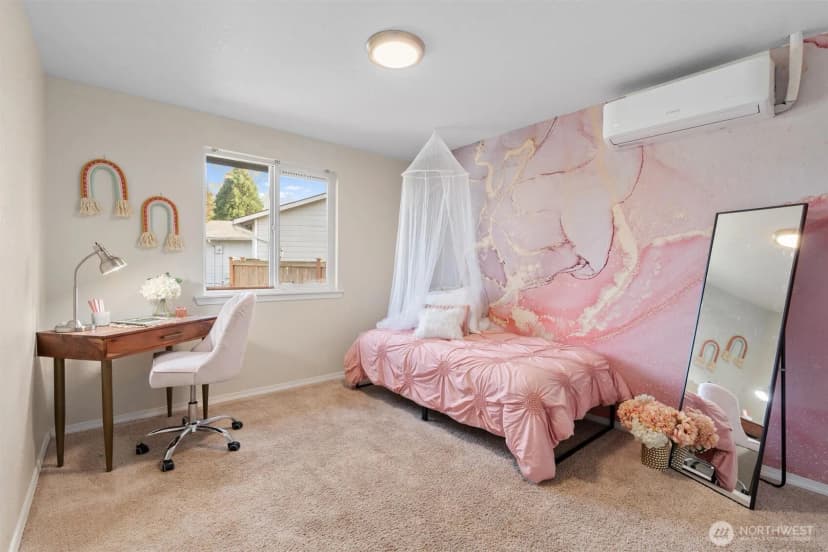 Property photo for 10728 20th Place W, Everett photo 16