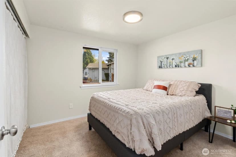 Property photo for 10728 20th Place W, Everett photo 14