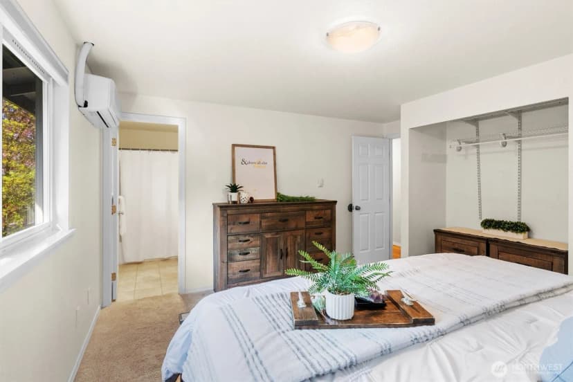 Property photo for 10728 20th Place W, Everett photo 18