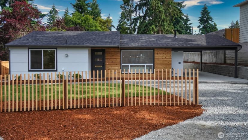 Property photo for 840 Sw 306th Street, Federal Way photo 2