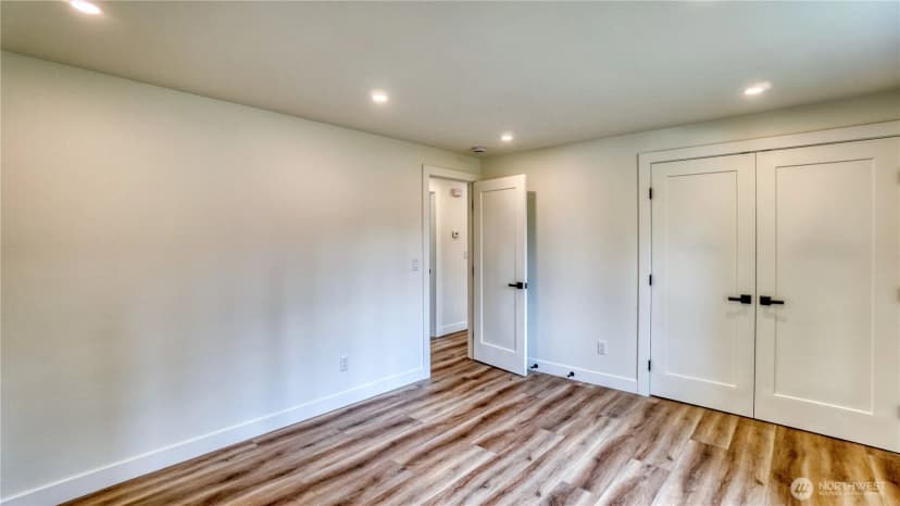Property photo for 840 Sw 306th Street, Federal Way photo 31