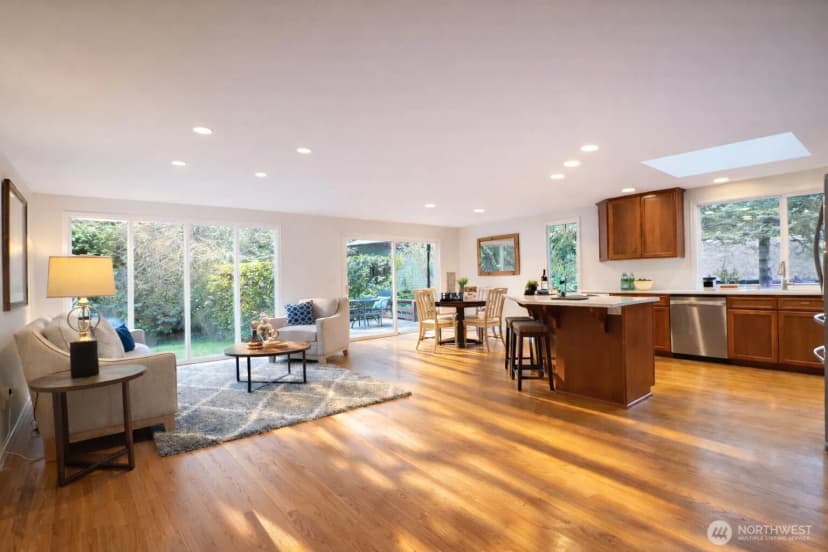 Property photo for 10761 Bill Point Crest Ne, Bainbridge Island photo 12