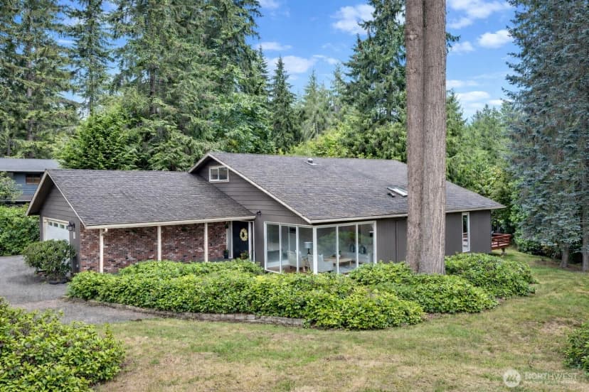 Property photo for 10761 Bill Point Crest Ne, Bainbridge Island photo 40