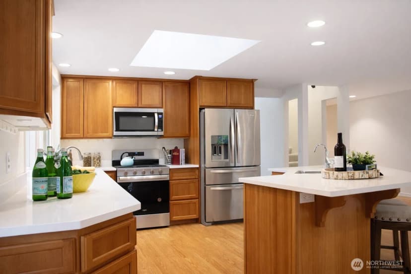 Property photo for 10761 Bill Point Crest Ne, Bainbridge Island photo 9