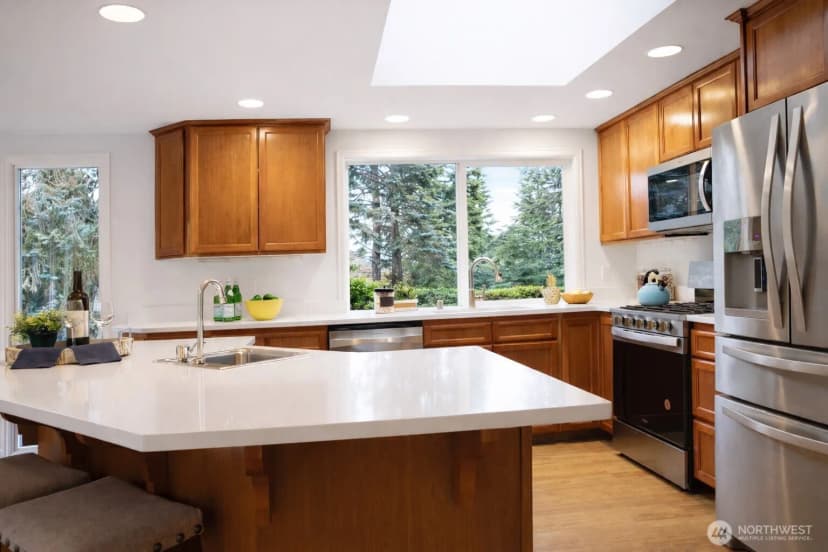 Property photo for 10761 Bill Point Crest Ne, Bainbridge Island photo 10