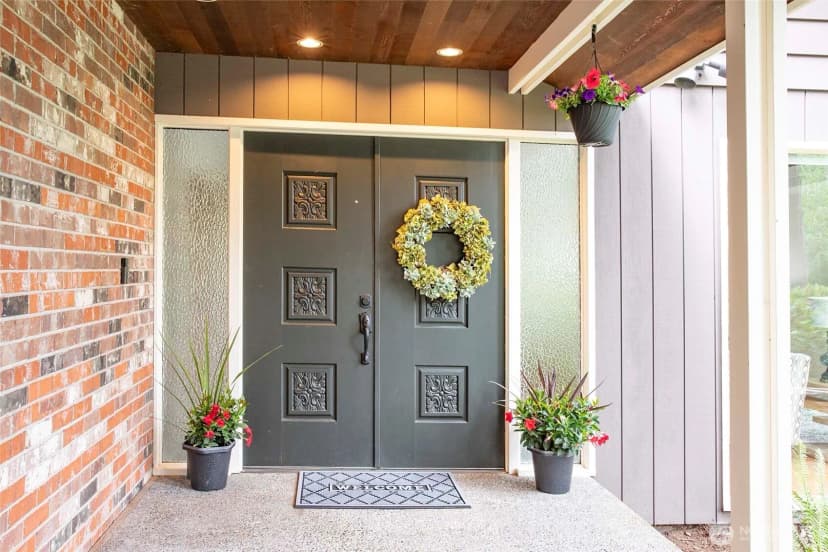 Property photo for 10761 Bill Point Crest Ne, Bainbridge Island photo 3