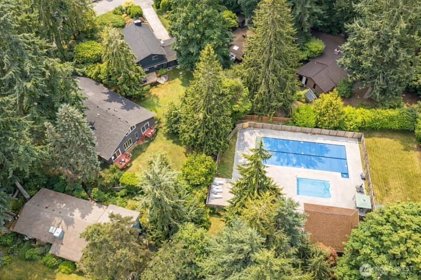 Property photo for 10761 Bill Point Crest Ne, Bainbridge Island photo 30