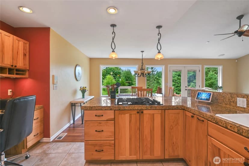 Property photo for 2360 Sapp Road Sw, Tumwater photo 16