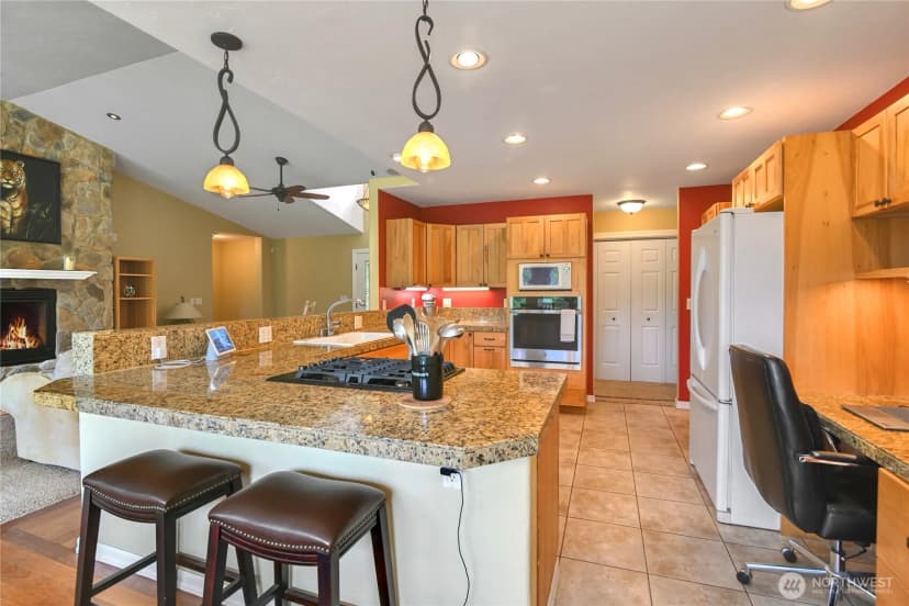 Property photo for 2360 Sapp Road Sw, Tumwater photo 11