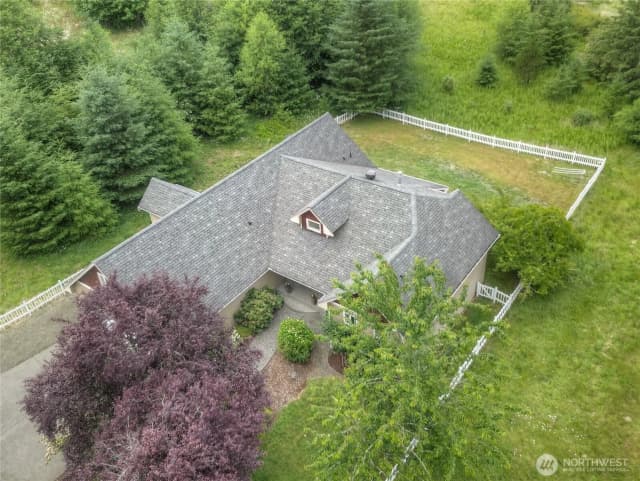 Property photo for 2360 Sapp Road Sw, Tumwater photo 3