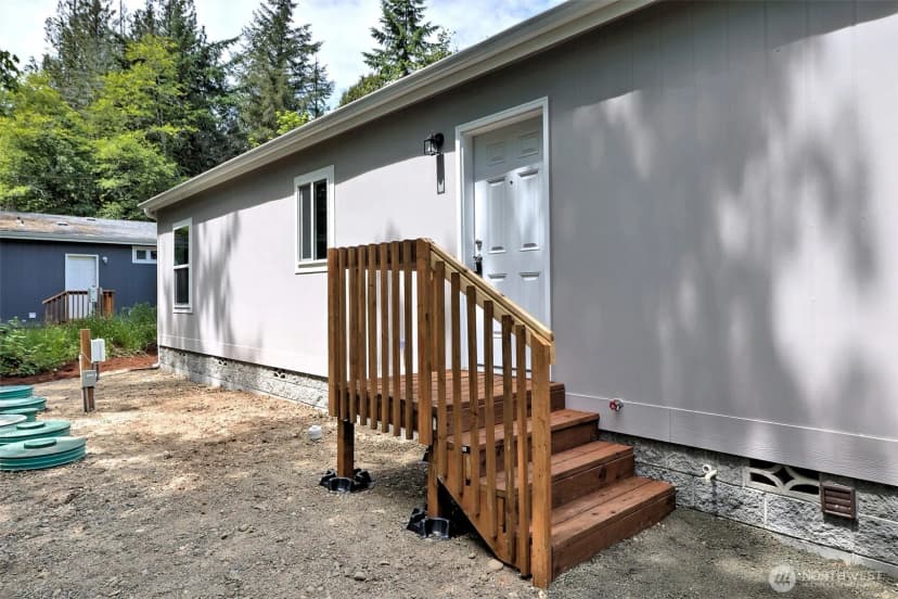 Property photo for 71 E Earll Drive, Shelton photo 26