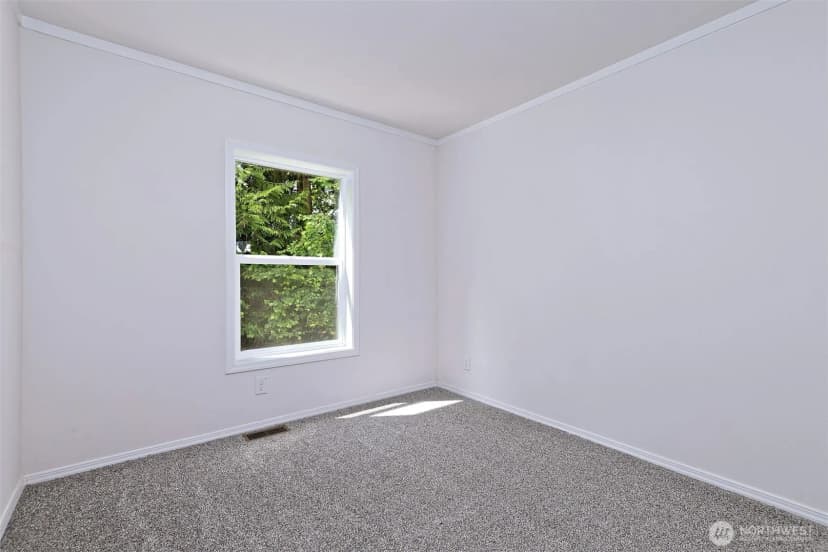 Property photo for 71 E Earll Drive, Shelton photo 16